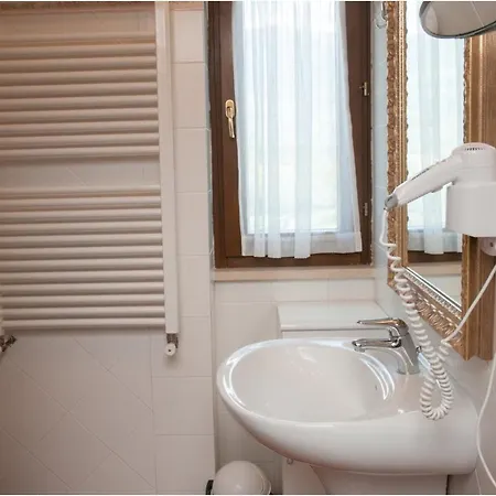 Monica - Apartamento Asís